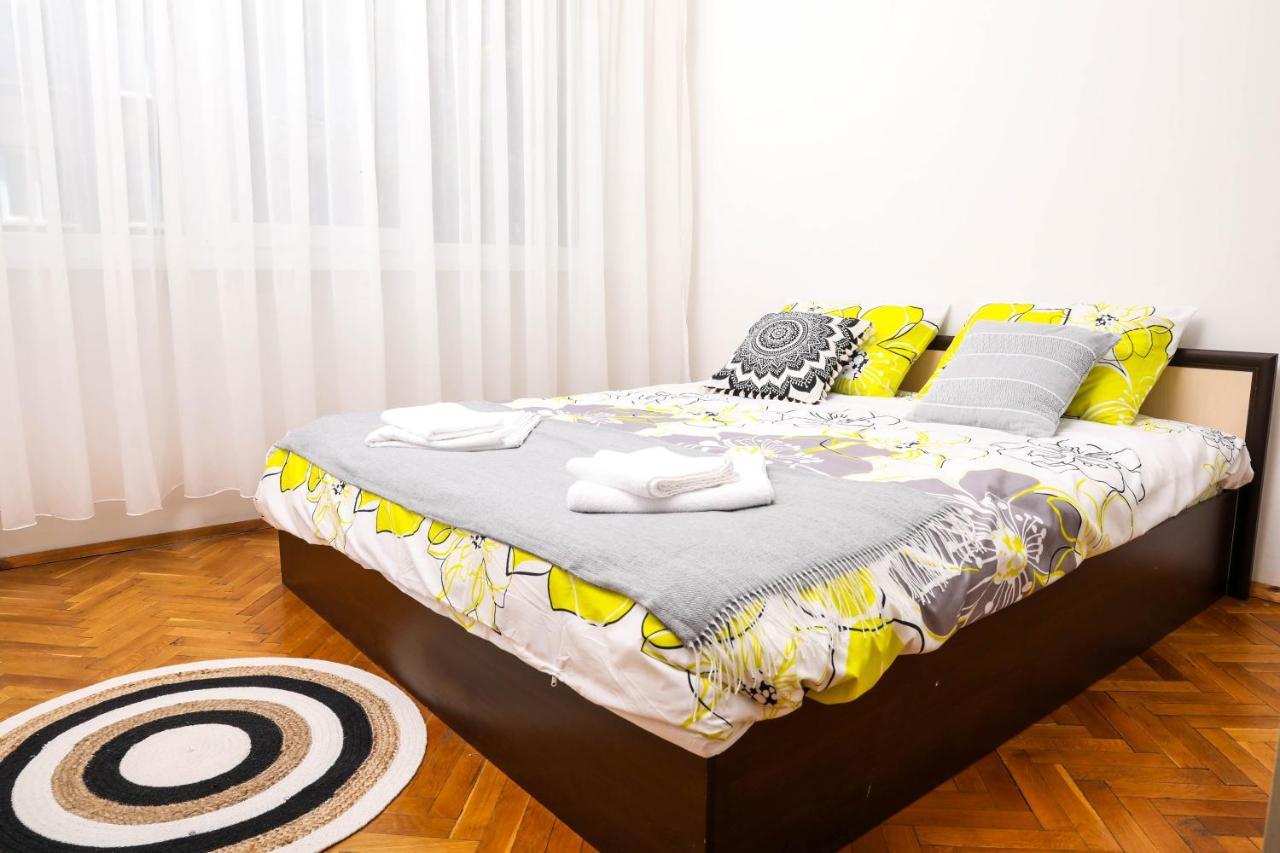 Krichim Apartments,Three-Bedroom, Large Apartment, Top Center Sofia Buitenkant foto